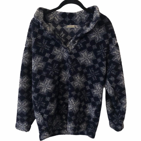 L.L Bean Pullover Fleece - Picture 2 of 7